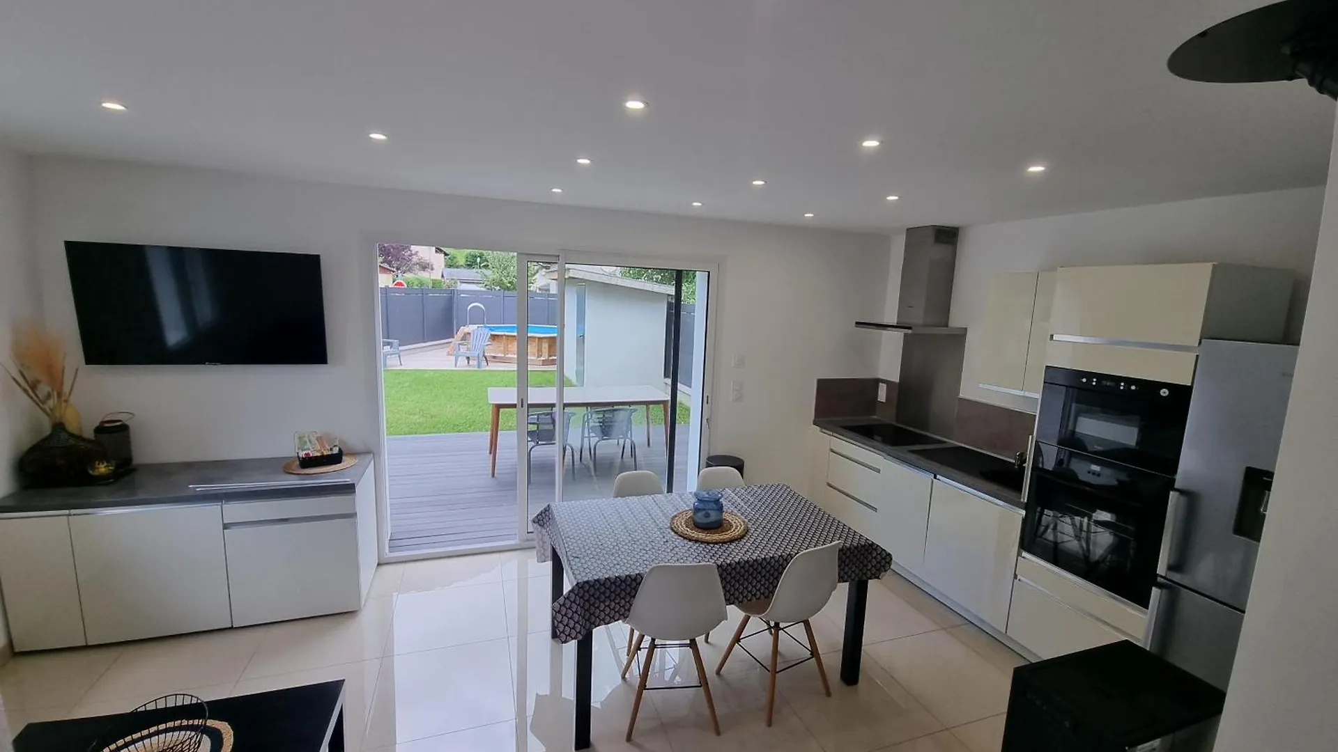 Evasion Et Confort Maison 8 Couchages Avec Piscine Cons-Sainte-Colombe فرنسا